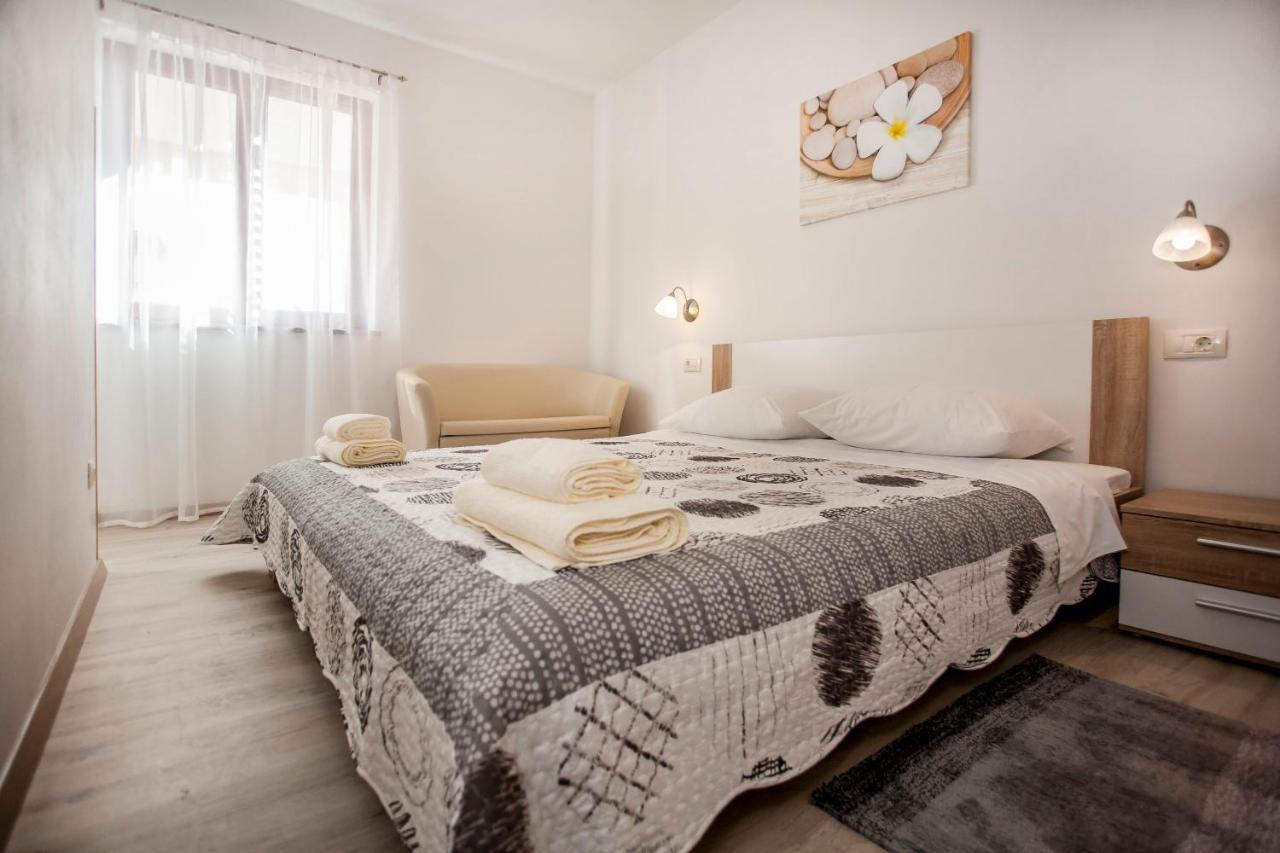 Apartmani Dragica Rovinj Buitenkant foto