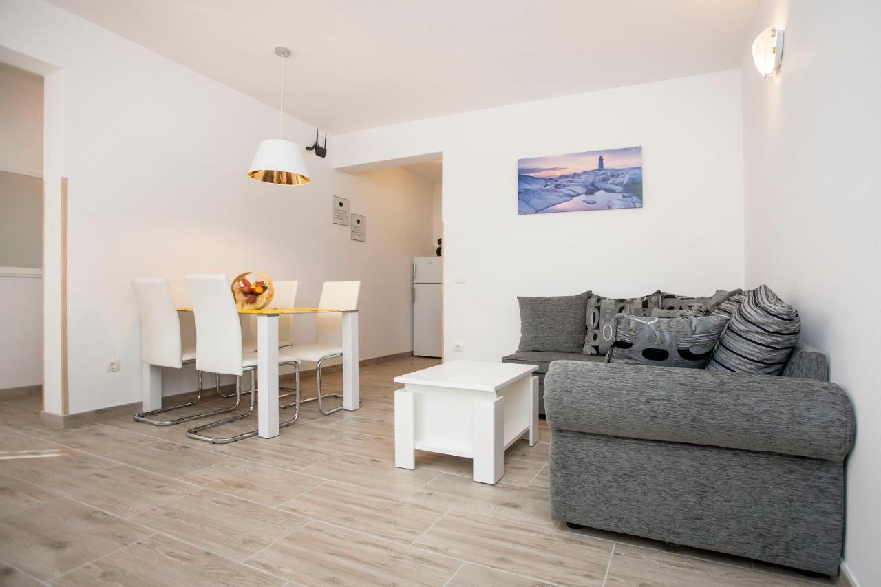 Apartmani Dragica Rovinj Buitenkant foto