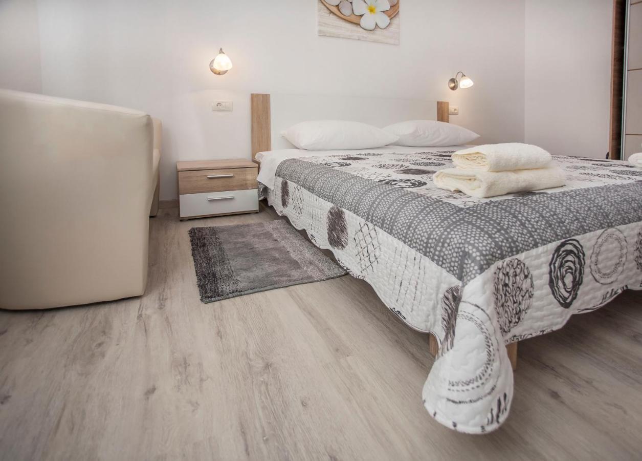 Apartmani Dragica Rovinj Buitenkant foto