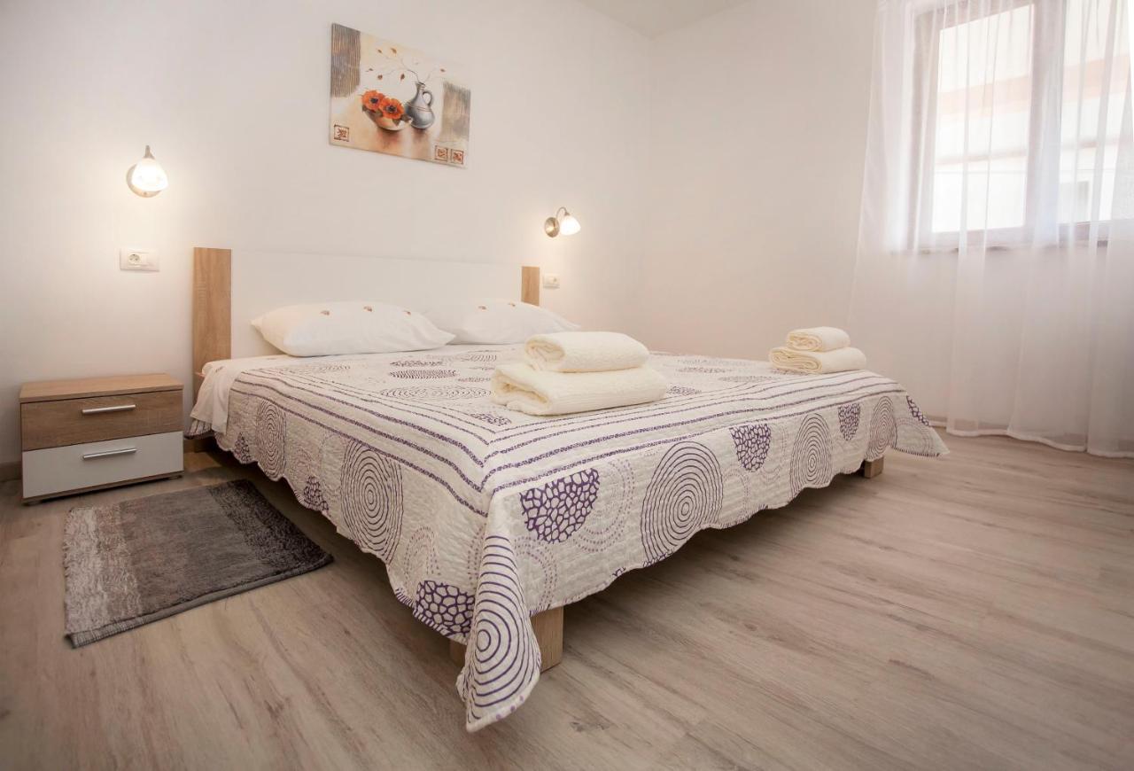 Apartmani Dragica Rovinj Buitenkant foto