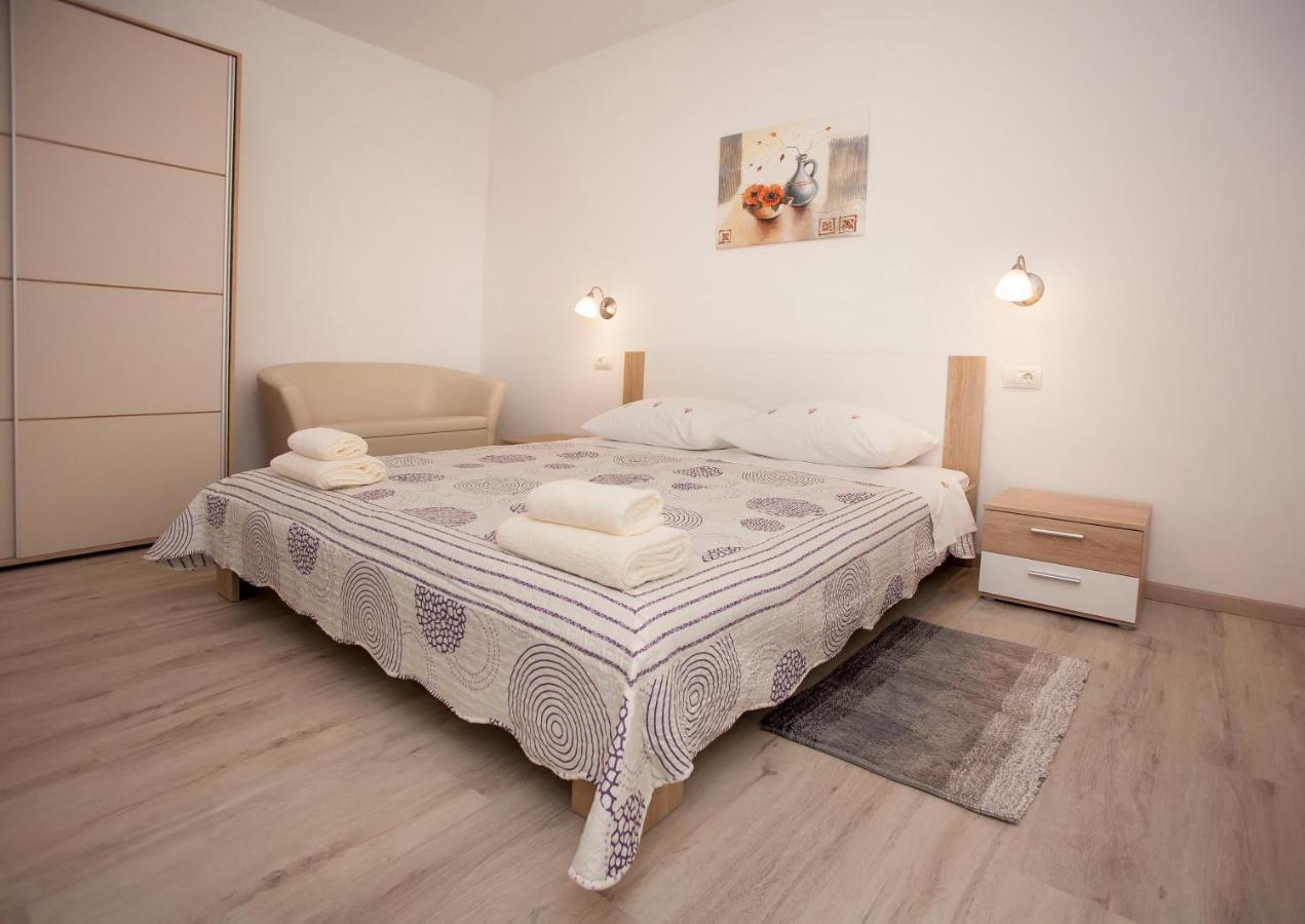 Apartmani Dragica Rovinj Buitenkant foto